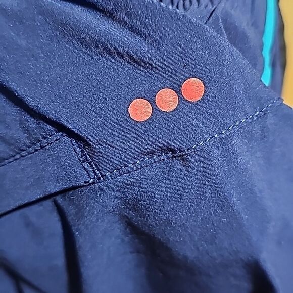 Saucony Outpace 3" Running Shorts Navy Blue Women's Size Large L Brief Lined New - Picture 12 of 12